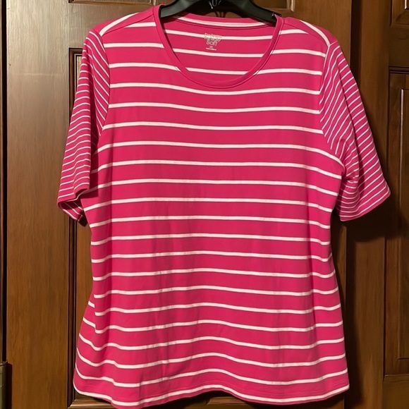 KIM Rogers Perfectly Soft XL vibrant pink and white striped T-shirt Comfy - Picture 2 of 10